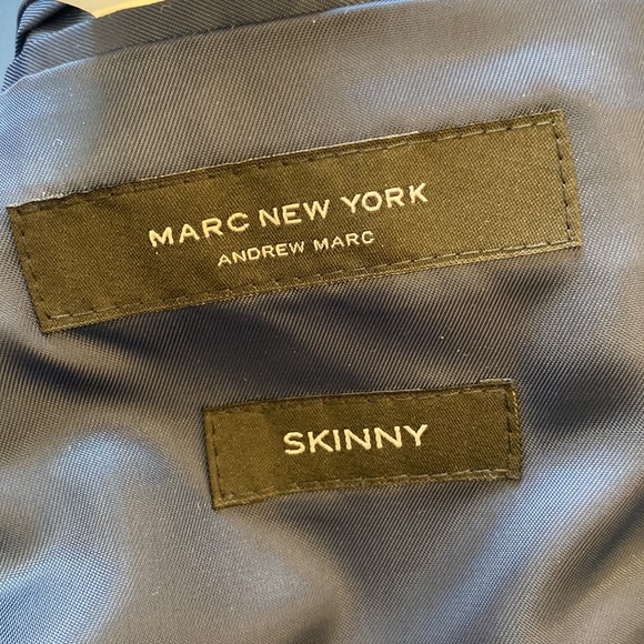 Marc New York navy blue 2 piece suit - Picture 2 of 2